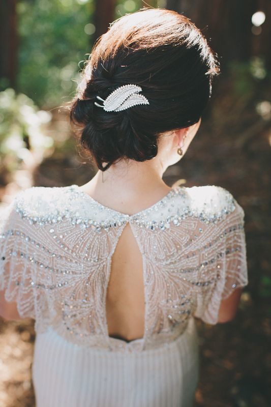 Beautiful Embroidery and Swarovski! The Stunning Dresses of the Import Brand "Jenny Packham"♡にて紹介している画像