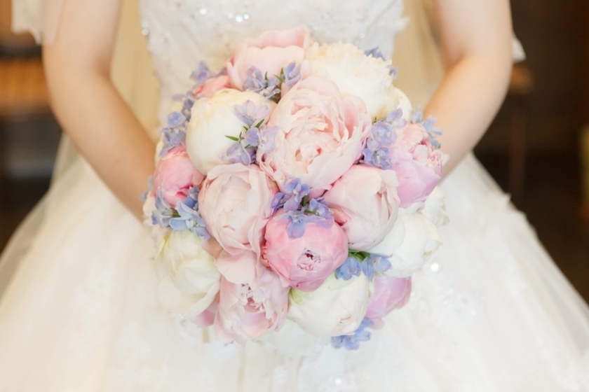 Not the Star of the Show... * 6 Adorable "Supporting Flowers" to Mix into Your Wedding Bouquetにて紹介している画像