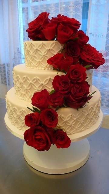 「真実の愛」を教えてくれたお姫様♡美女と野獣のゴージャスで美しいウェディング＊にて紹介している画像