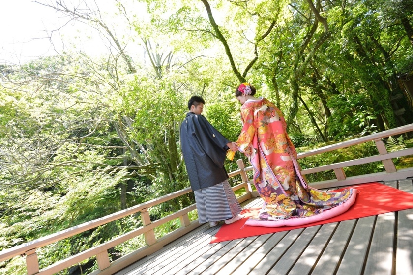 【完全保存版100ショット公開！】和装前撮りで真似したい可愛いポーズ総まとめ＊にて紹介している画像