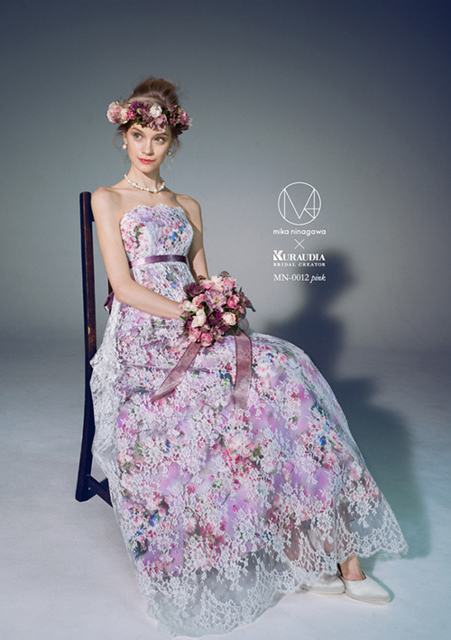 Like a Flower Garden! A Complete Reveal of 12 Newly Unveiled Wedding Dresses by Mika Ninagawa ♡にて紹介している画像