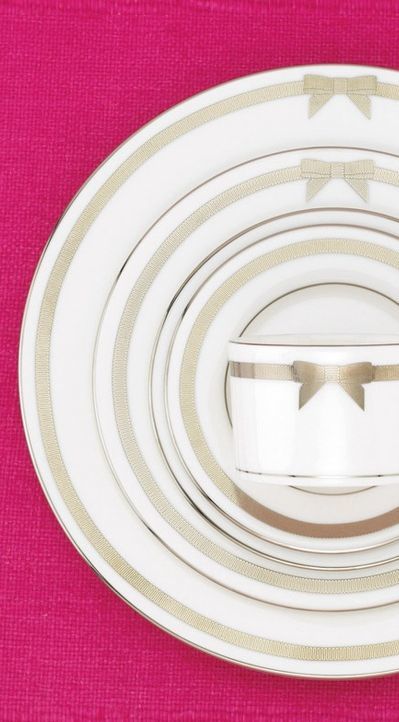 Perfect for Stylish Adults: A Lovely Kate Spade-Inspired Party with Colorful POP Theme!にて紹介している画像