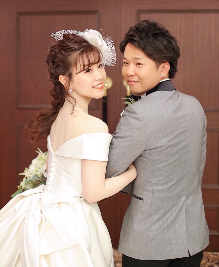 "How to Take Beautiful Photos on Your Wedding Day: Tips for Brides-to-Be Who Want to Look Cute in Every Shot"にて紹介している画像
