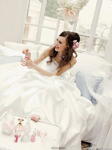 This Spring's Must-See Doll Style: Become a Bride Like a Doll with a Barbie Dress! ♡にて紹介している画像