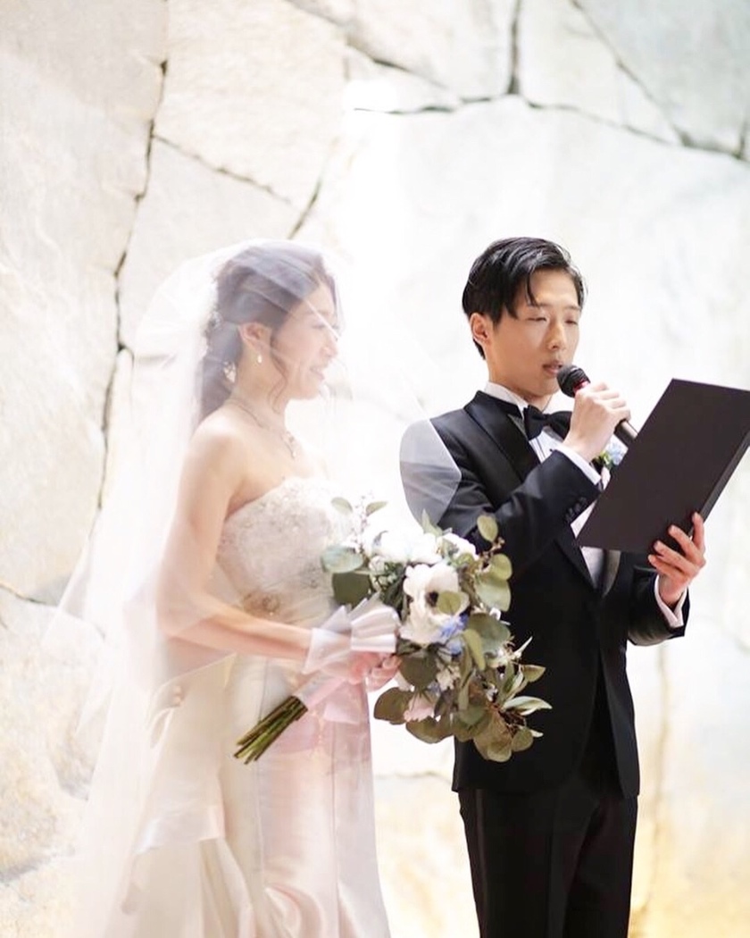 かっこ良く見せる為に！挙式・披露宴で〔新郎〕が気にするべき振る舞い・仕草のポイントまとめ♡にて紹介している画像