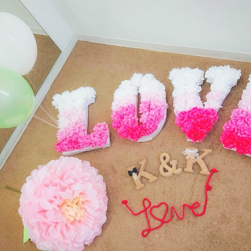 "Don't Forget Anything♡? A Collection of 'Essential DIY Props for Pre-Wedding Photos' Learned from Senior Brides*"にて紹介している画像