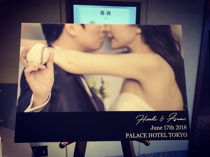 Inspiring Ideas: 10 Stylish and Unique Handmade Welcome Boardsにて紹介している画像