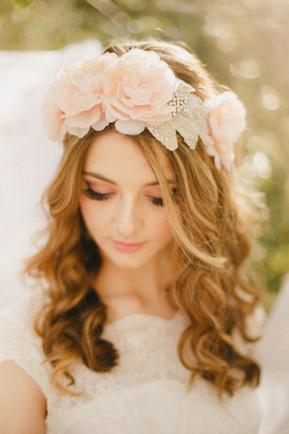 What Color Flower Should You Choose? A Collection of Desired Images Based on Trending Hair Crown Colors*にて紹介している画像