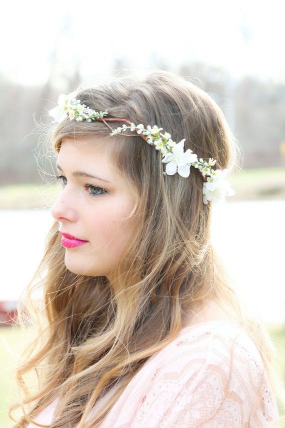 What Color Flower Should You Choose? A Collection of Desired Images Based on Trending Hair Crown Colors*にて紹介している画像