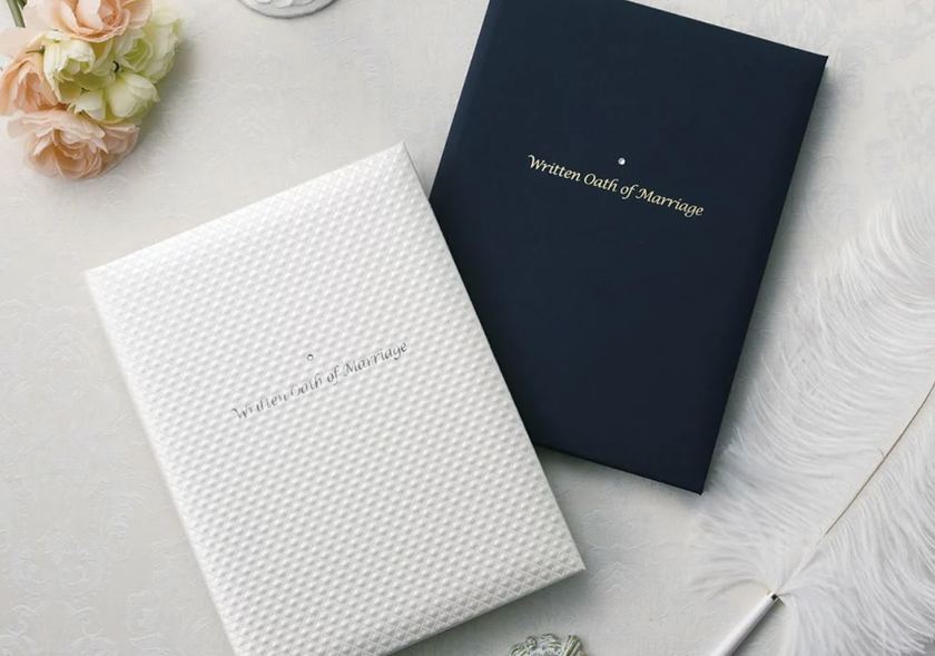 "Shop Now on Rakuten: A Collection of Timeless and Simple Wedding Certificates Perfect for Displaying"にて紹介している画像