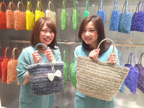 お花が可愛い＊アンテプリマのドレスを着て、エレガントで可憐な花嫁になる♡にて紹介している画像