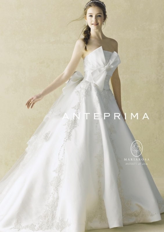 お花が可愛い＊アンテプリマのドレスを着て、エレガントで可憐な花嫁になる♡にて紹介している画像