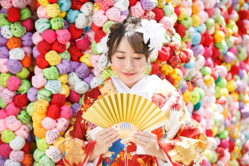 【完全保存版100ショット公開！】和装前撮りで真似したい可愛いポーズ総まとめ＊にて紹介している画像