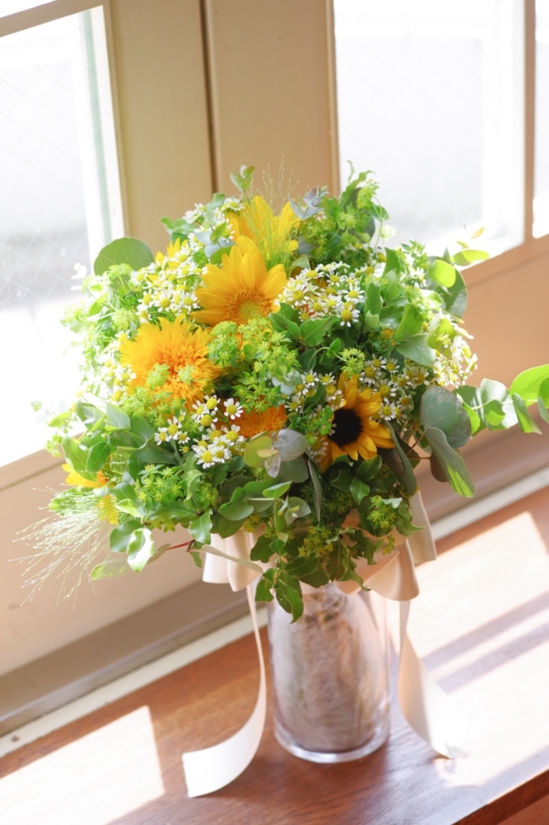 Embrace Seasonal Hospitality: A Special Collection of Petite Gifts for Enjoying Summer Weddings ♡にて紹介している画像