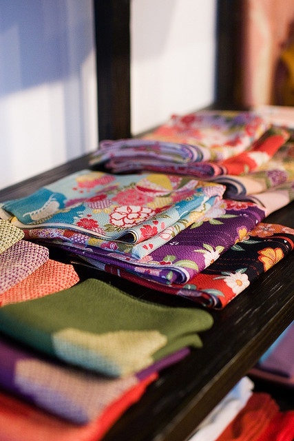 良いとこどりの和×洋♡ちょっと気になる、華やか『和柄ドレス』で斬新なお色直しはいかが？にて紹介している画像