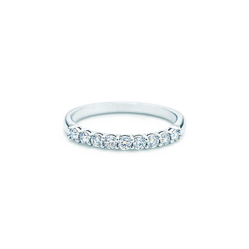 Engagement Ring Hunting: 4 High Jewelry Brands Women Worldwide Dream About!にて紹介している画像