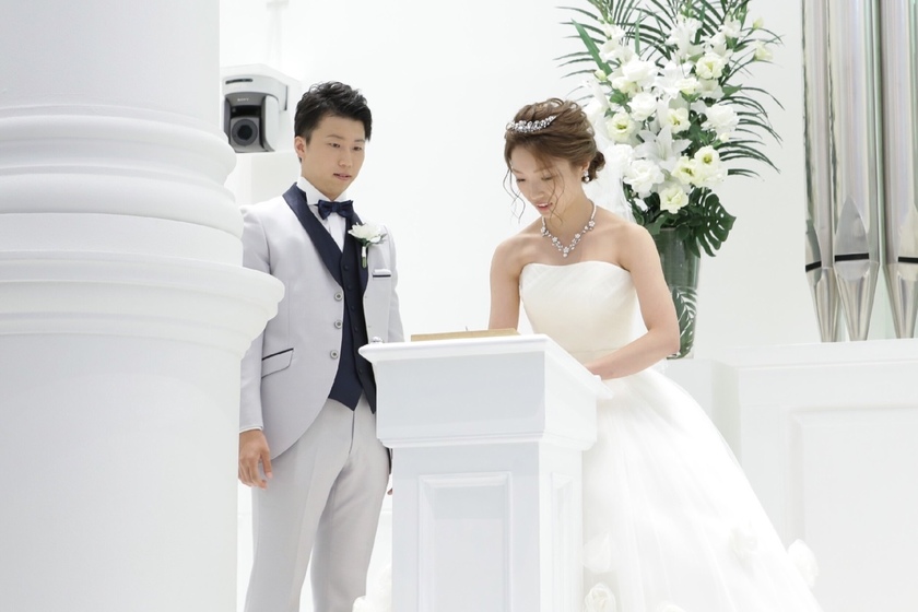 後悔する花嫁さん続出!結婚証明書の字がいつも通り綺麗に書けない理由と解決策*にて紹介している画像
