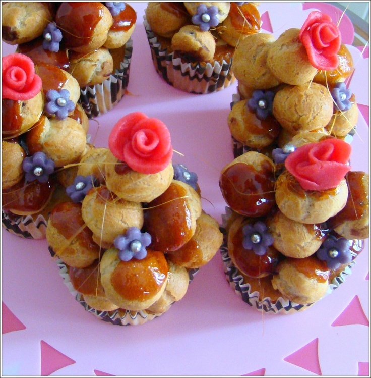 Delicious and Adorable Croquembouche: The French Wedding Cake♡にて紹介している画像