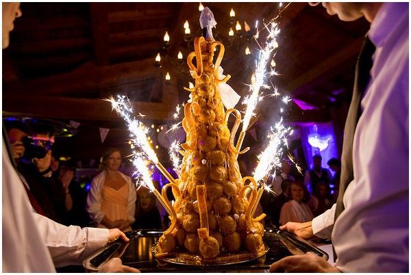 Delicious and Adorable Croquembouche: The French Wedding Cake♡にて紹介している画像