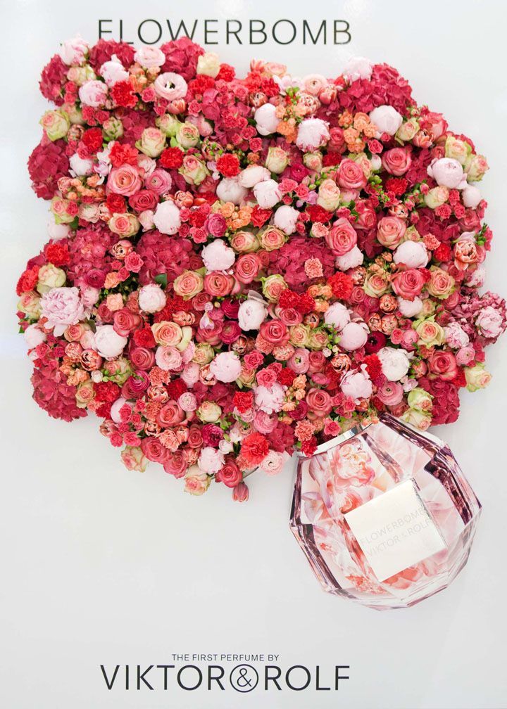 Invisible Accessories: 10 Magical Fragrances That Enhance Your Beauty 🌸にて紹介している画像