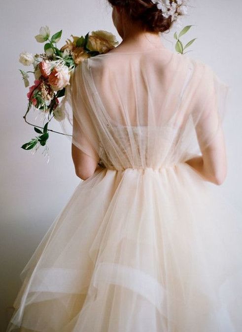 Fluffy Tulle Dresses: The Essential Rule for Maidens! Luxurious Gowns for a Dreamy Experience ♡にて紹介している画像