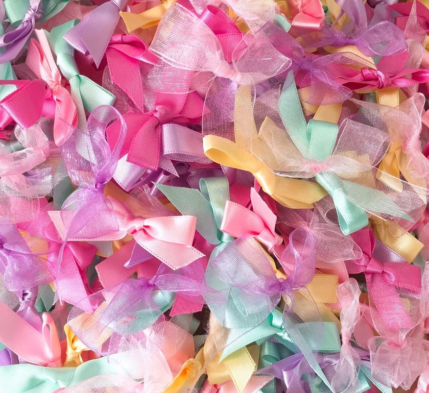Let's Embark on a Journey to Find Cute Ribbons: 4 Specialty Ribbon Shops Preferred by Brides*にて紹介している画像