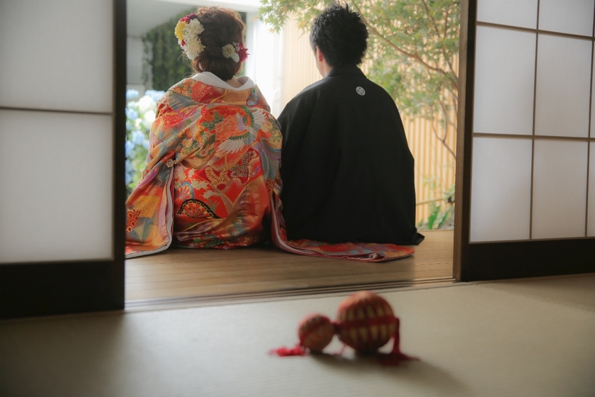 Let's Learn on Instagram: 15 Stunning Photos of Kimono Pre-Shoots to Try! ♡にて紹介している画像