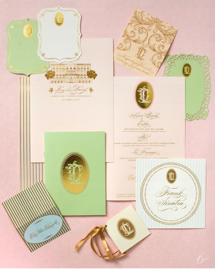 A Beautiful Wedding Styled After the World of France's Prestigious Pastry Shop, Ladurée!にて紹介している画像
