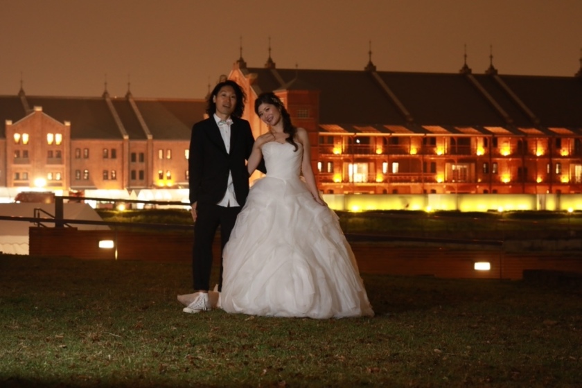 "Where Are the Beautiful Photos Taken for Pre-Weddings in Yokohama Minato Mirai? A Guide with Maps"にて紹介している画像