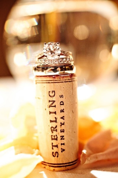 Too Cute! Let's Capture Stylish Memories with Wedding Rings Through Stunning Photos ♡にて紹介している画像