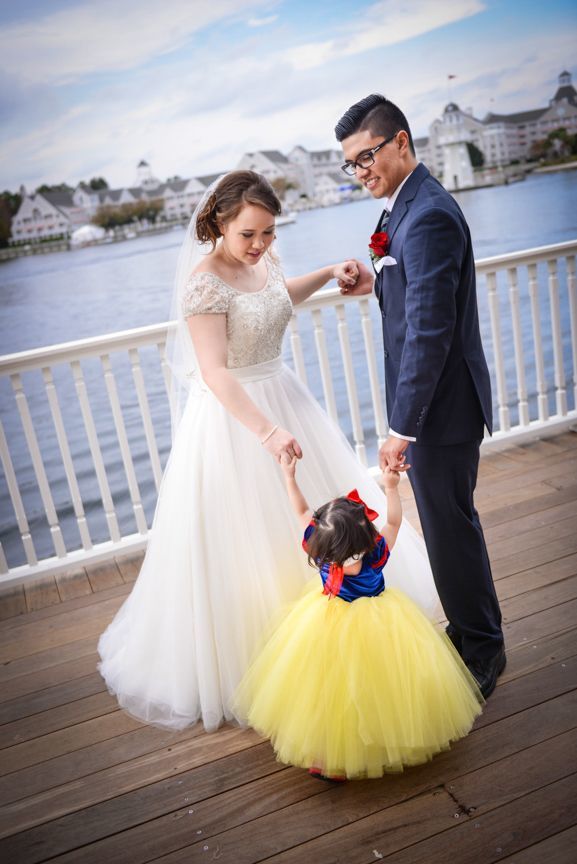 Double Princess: The Adorable Flower Girl Who Became a Little Disney Princess♡にて紹介している画像