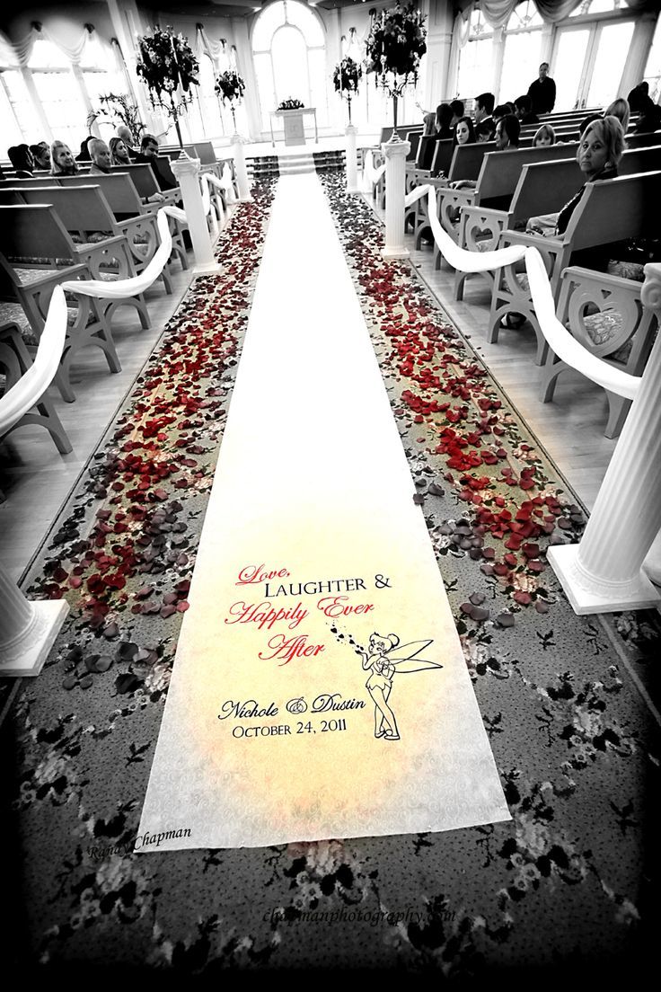 Welcome to the World of Fairies: A Fantastical Wedding Inspired by "Tinker Bell" ♡にて紹介している画像