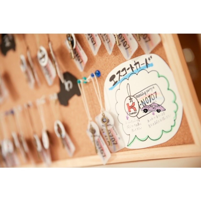 13 Stylish Ideas for Escort Cards to Excite Your Guests ♡にて紹介している画像