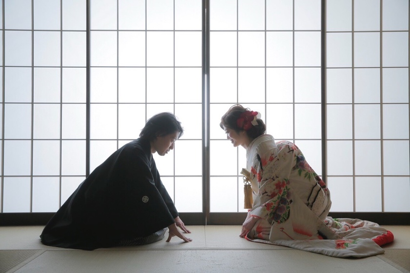 【完全保存版100ショット公開！】和装前撮りで真似したい可愛いポーズ総まとめ＊にて紹介している画像