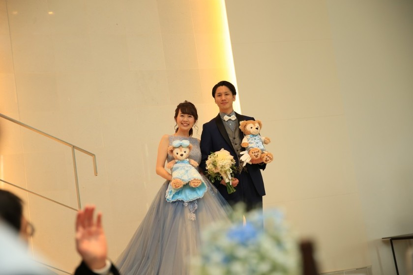 何が起きたの！？披露宴の入場でゲストをびっくり喜ばせる、素敵なサプライズアイデア8選＊にて紹介している画像