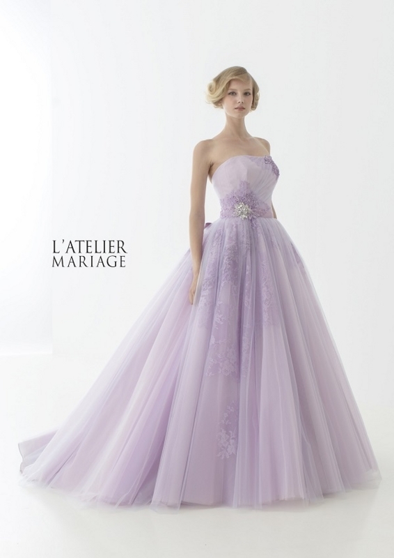 Timeless Beauty: The Adorably Exquisite Dresses of L'Atelier Mariage Mastering Classic Elegance ♡にて紹介している画像