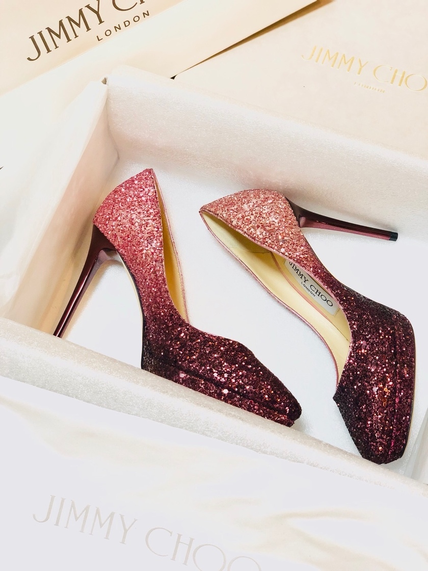 你是用什么物品来融入的？想知道前辈新娘的【四样东西】♡にて紹介している画像