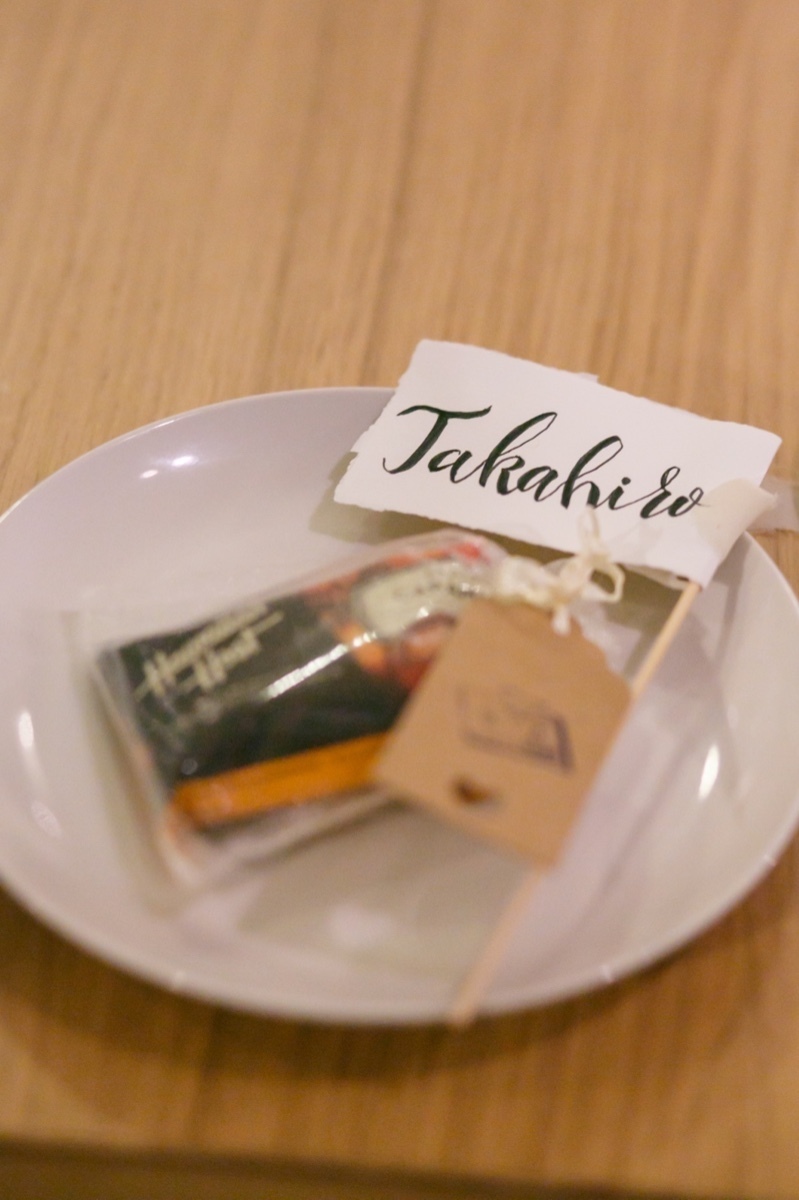 Elevate Your Paper Items with Style! A Beginner's Guide to Calligraphy Techniques and Creative Projectsにて紹介している画像