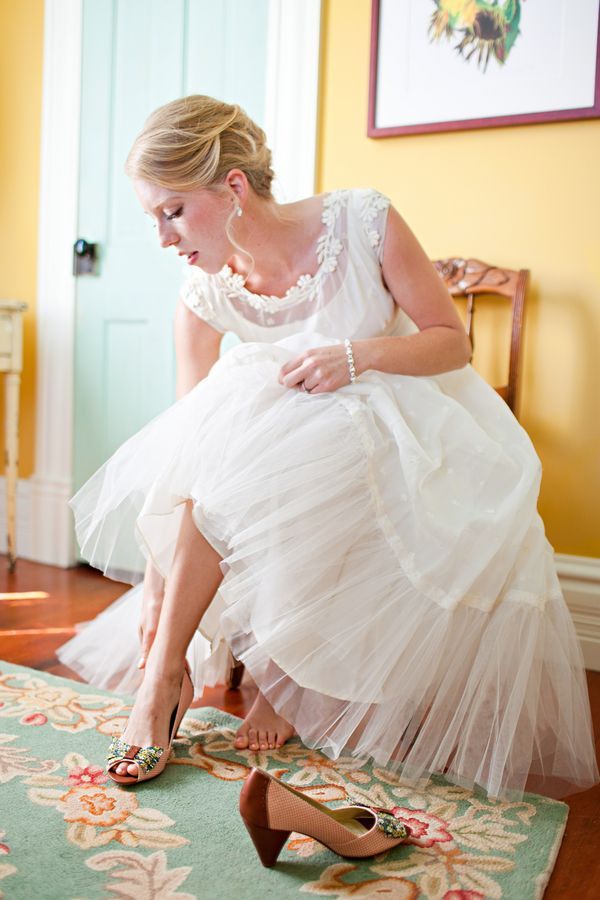 段々レースがかわいいドレスをあつめました。にて紹介している画像