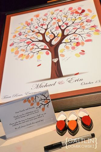 Create Together with Guests: The Adorable "Wedding Tree" Guest Book!にて紹介している画像