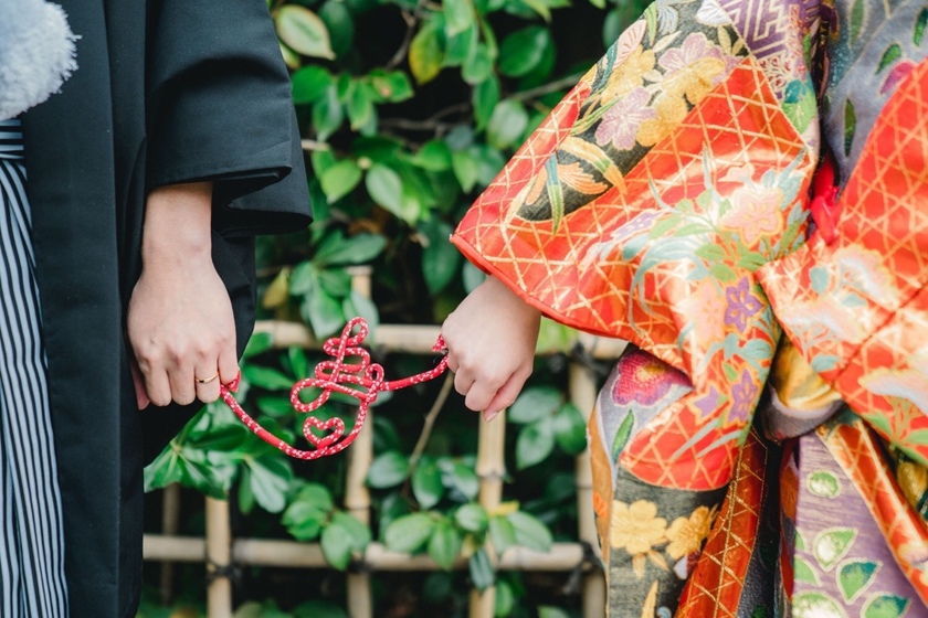 【完全保存版100ショット公開！】和装前撮りで真似したい可愛いポーズ総まとめ＊にて紹介している画像