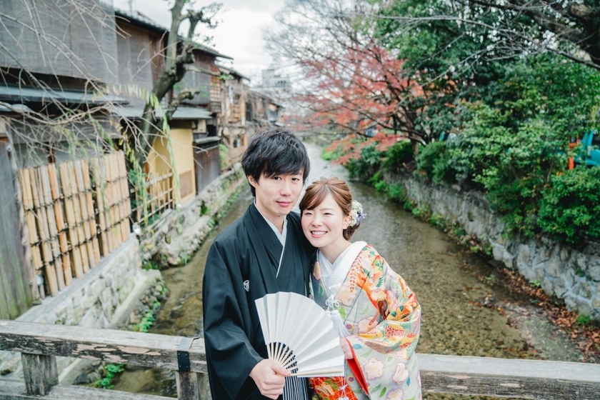 【完全保存版100ショット公開！】和装前撮りで真似したい可愛いポーズ総まとめ＊にて紹介している画像