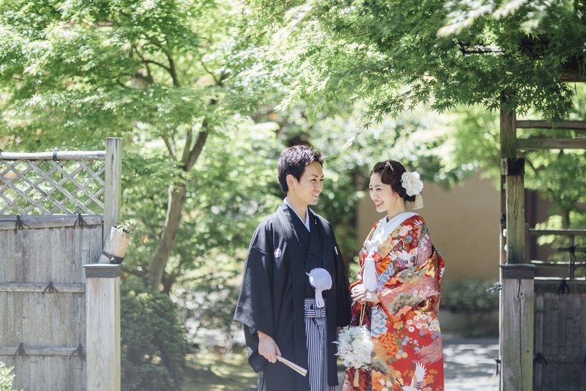 ＼背筋を伸ばさないと綺麗に見えない／着物美人になる為に〔和装婚で気を付けたい立ち振る舞いの基本〕講座＊にて紹介している画像