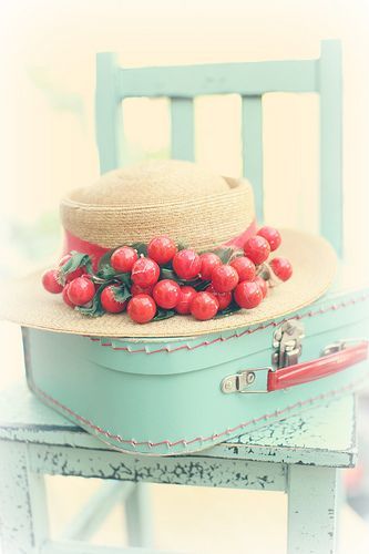 春はレトロ可愛く♡カンカン帽子が結婚式で大活躍な予感＊にて紹介している画像