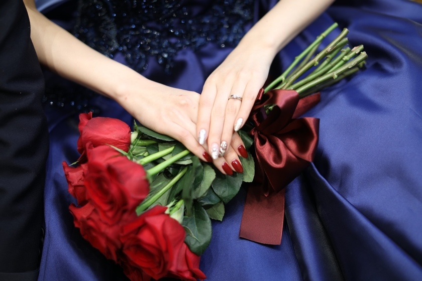 "Fall in Love with the Romantic Origins! Let's Learn About the 'Dozen Roses' That are Sure to Delight!"にて紹介している画像