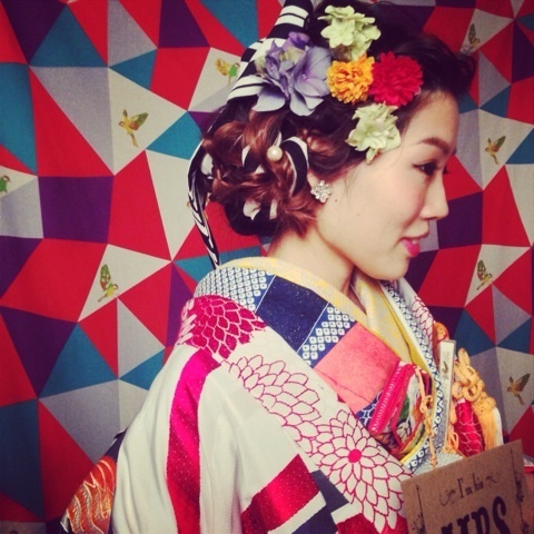 "Fall in Love with Rumi, the Charismatic Hairstylist from Fukuoka: Adorable Hair Arrangements with Recipes Included!"にて紹介している画像