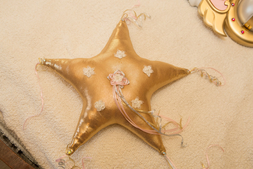 Miracle Romance: A Couple Holds Their Wedding Themed Around Their Beloved Sailor Moon!にて紹介している画像