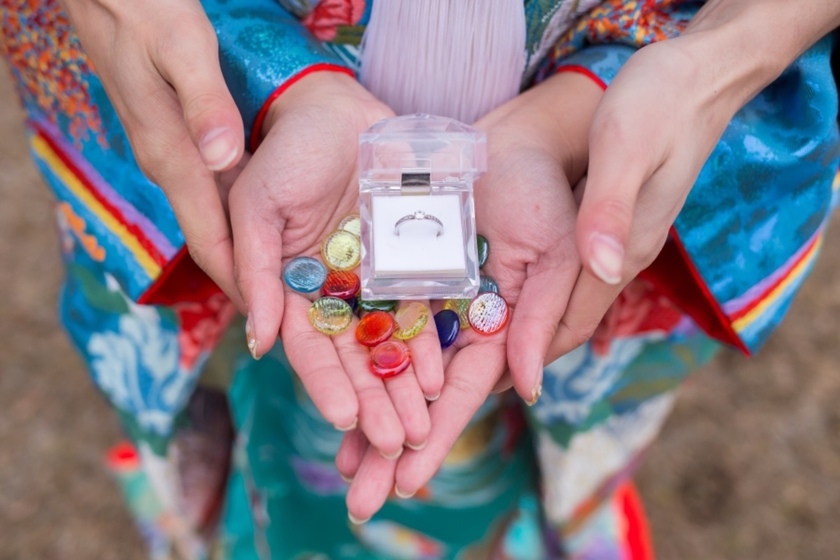 【完全保存版100ショット公開！】和装前撮りで真似したい可愛いポーズ総まとめ＊にて紹介している画像