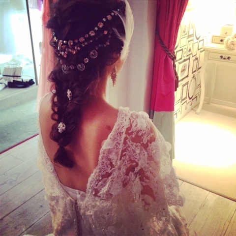 "Fall in Love with Rumi, the Charismatic Hairstylist from Fukuoka: Adorable Hair Arrangements with Recipes Included!"にて紹介している画像