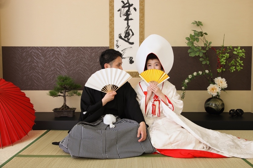 【完全保存版100ショット公開！】和装前撮りで真似したい可愛いポーズ総まとめ＊にて紹介している画像